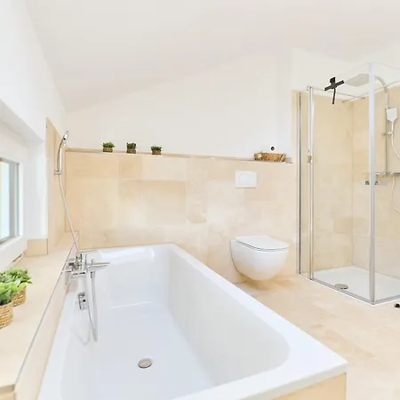 Baeuerle Neuravensburg Ried 아파트